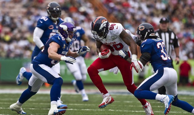 爱游戏官方网站-沙尔克04转会市场新动向，天空体育透露东科尔与尤文图斯目标引热议