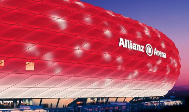 【爱游戏中国】团战交响曲，揭秘JAG永动机式战术，上单Kuzan的致胜哲学