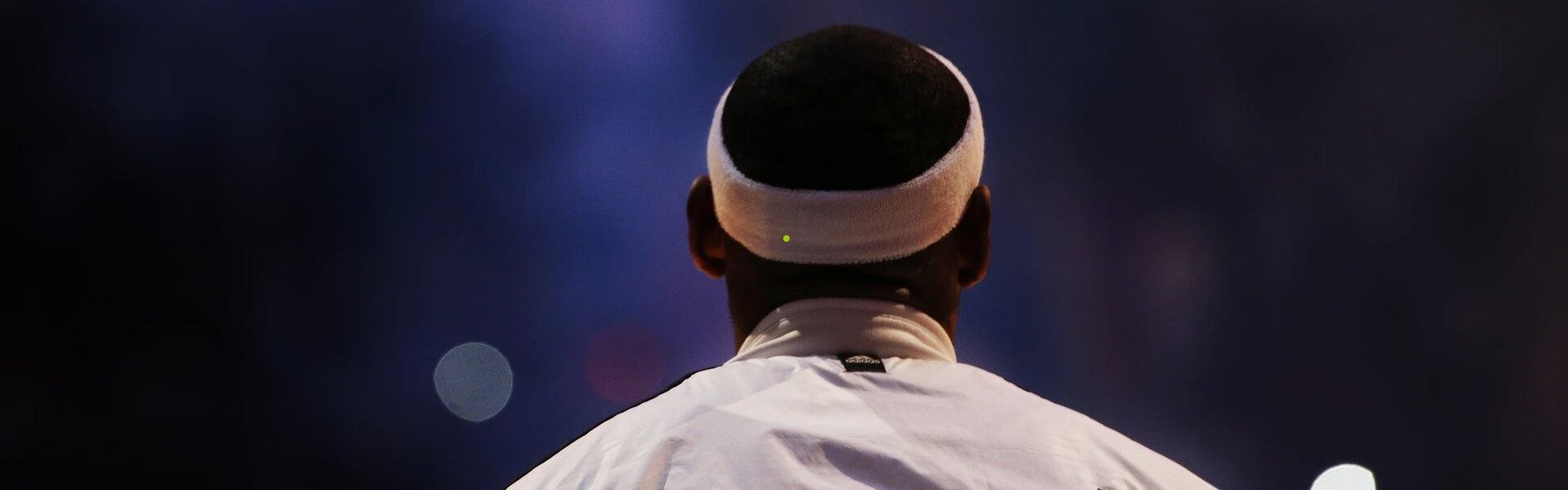 爱游戏下载爱游戏：尼克斯主场强势击溃黄蜂迎来七连败，布伦森独得33分引领先发阵容合力贡献111分