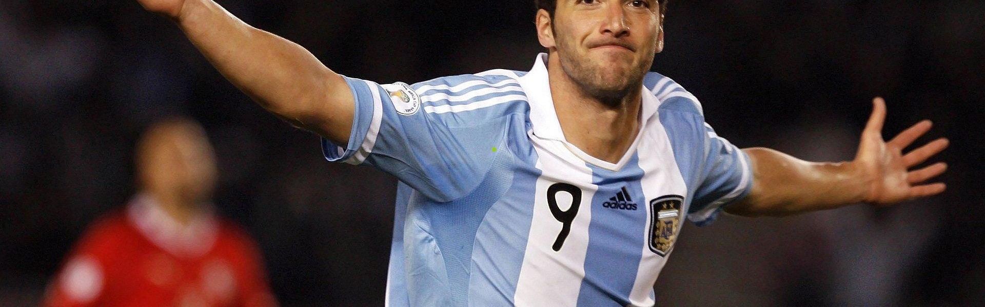 爱游戏官方网站_1200万欧元天价引爆转会市场！巴萨新星遭欧洲豪门哄抢，马洛卡无力挽留未来之星